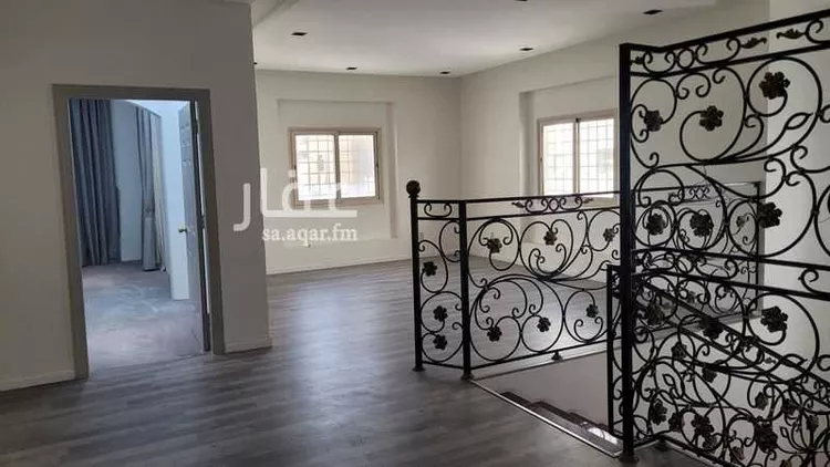 فيلا للبيع في حي العزيزية, مدينة الدمام, المنطقة الشرقية