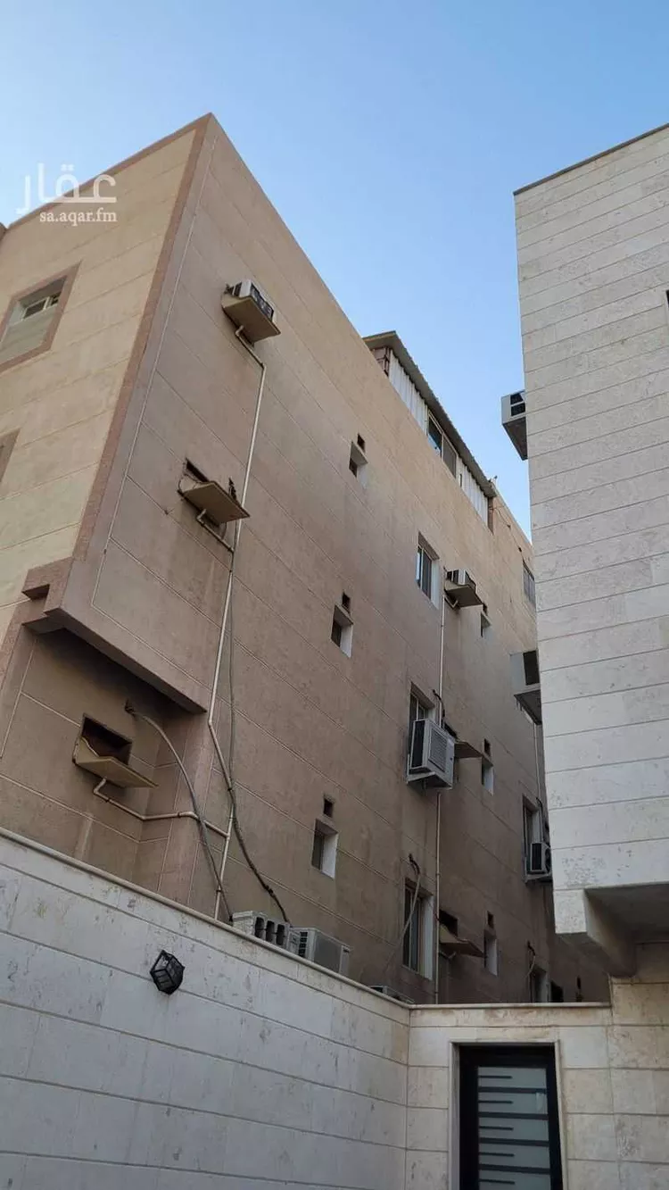 Building for Sale in Dammam Al Jalawiyah صورة 4