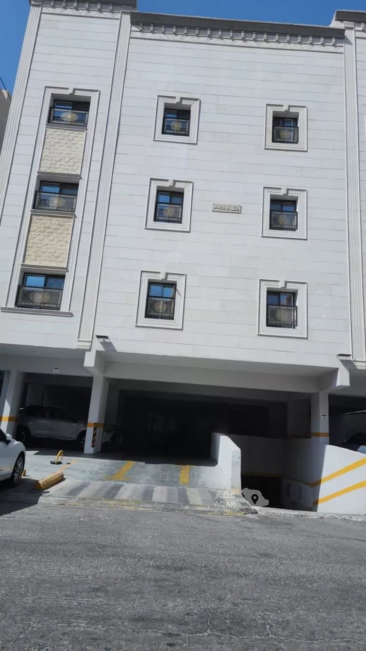 Building for Rent in Al Khobar Al Ulaya