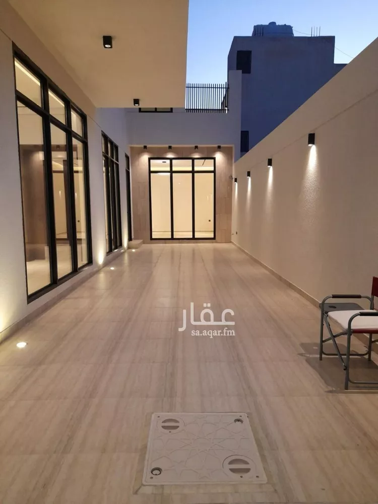 فيلا للبيع في شارع النقيل, حي ظهرة لبن, مدينة الرياض, منطقة الرياض صورة 3