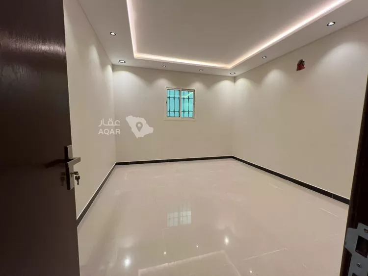 فيلا للبيع في شارع رقم 142, حي ظهرة لبن, مدينة الرياض, منطقة الرياض 3