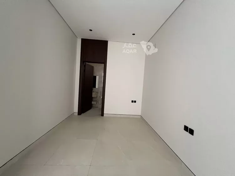 فيلا للبيع في شارع رقم 142, حي ظهرة لبن, مدينة الرياض, منطقة الرياض 11