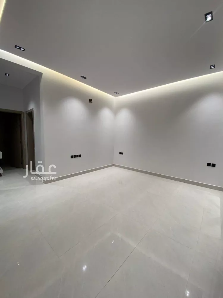 فيلا للبيع في شارع بصيرة, حي ظهرة لبن, مدينة الرياض, منطقة الرياض صورة 4