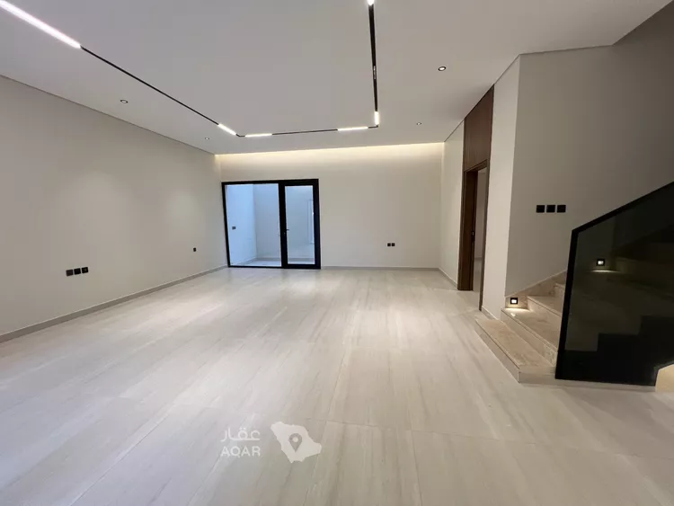 Villa for Sale in Riyadh Okaz 15