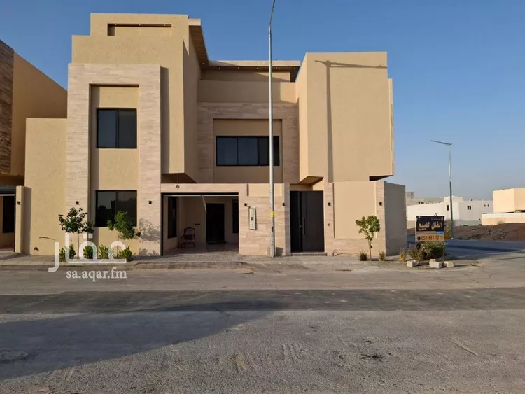 فيلا للبيع في شارع تثليث, حي ظهرة لبن, مدينة الرياض, منطقة الرياض