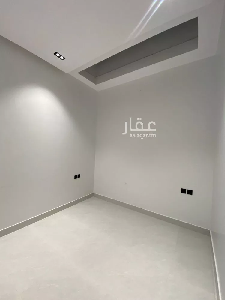 فيلا للبيع في شارع بصيرة, حي ظهرة لبن, مدينة الرياض, منطقة الرياض صورة 3