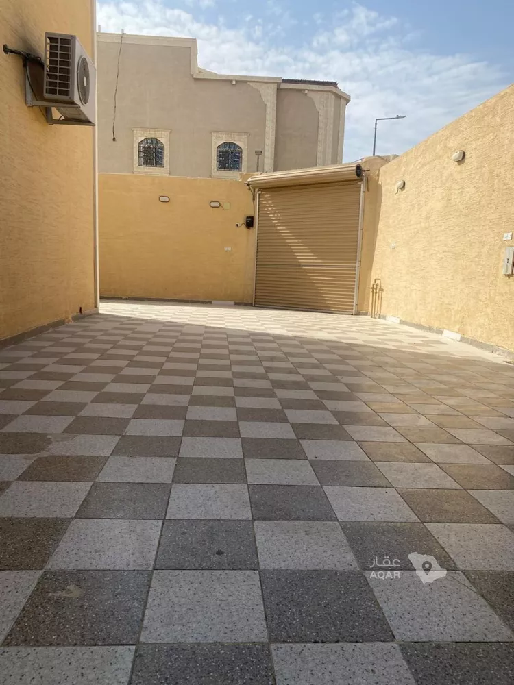 فيلا للبيع في شارع ابن أبي النجم, حي العريجاء الغربي, مدينة الرياض, منطقة الرياض 3