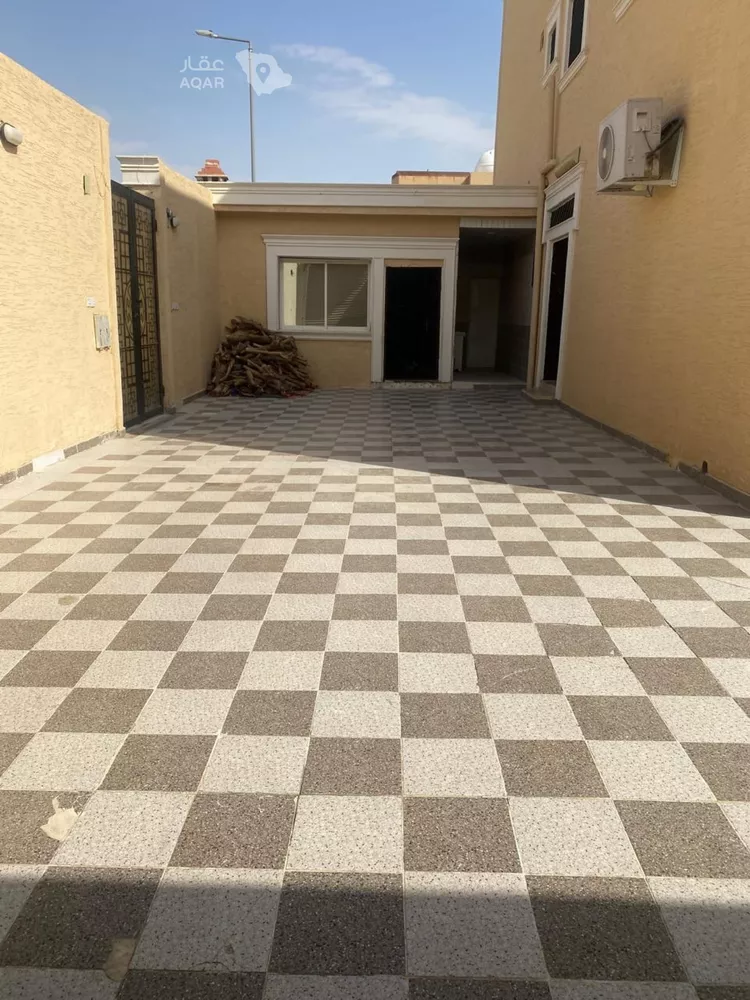 فيلا للبيع في شارع ابن أبي النجم, حي العريجاء الغربي, مدينة الرياض, منطقة الرياض 8
