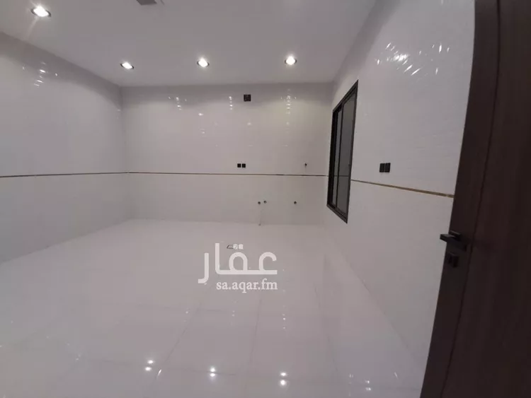 فيلا للبيع في شارع تمرة, حي ظهرة لبن, مدينة الرياض, منطقة الرياض صورة 4
