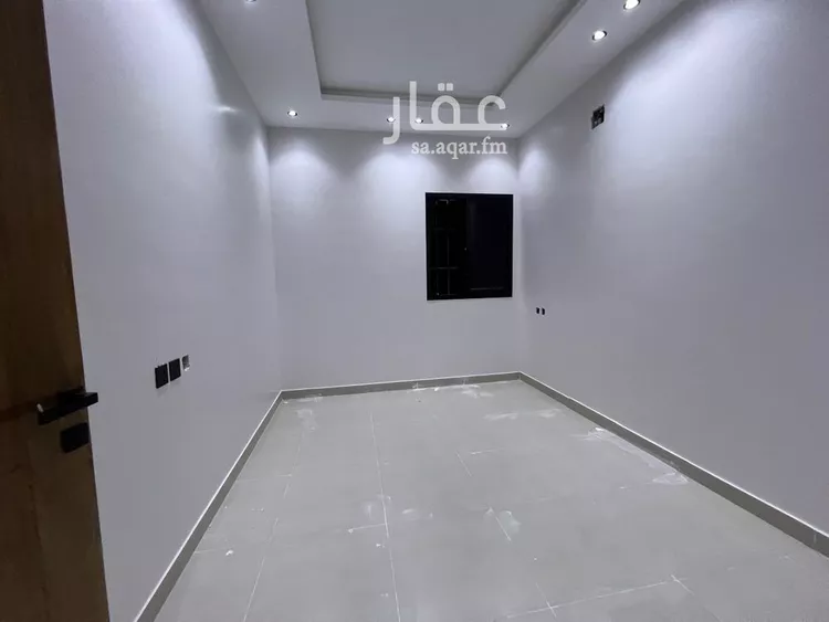 دور للبيع في شارع محمد بن فهاد, حي الزهرة, مدينة الرياض, منطقة الرياض 9