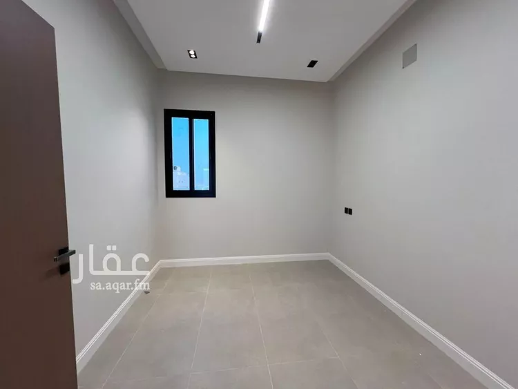فيلا للبيع في شارع رقم 142, حي ظهرة لبن, مدينة الرياض, منطقة الرياض 19