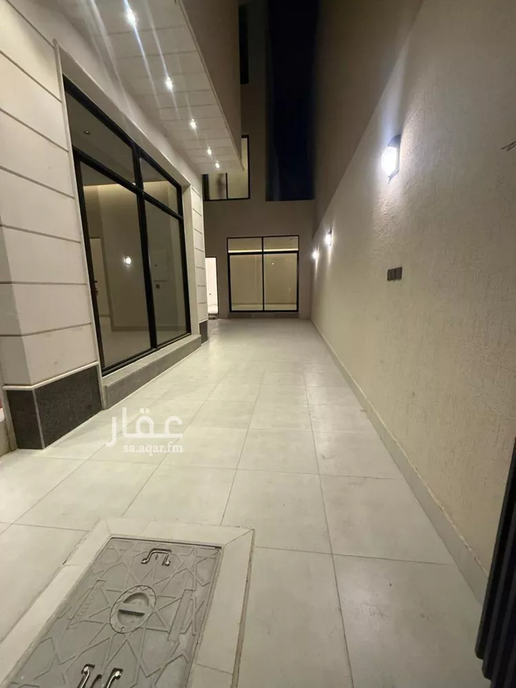 فيلا للبيع في شارع جبل العين, حي ظهرة لبن, مدينة الرياض, منطقة الرياض صورة 2