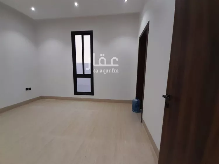 فيلا للبيع في شارع رقم 409, حي ظهرة لبن, مدينة الرياض, منطقة الرياض صورة 3