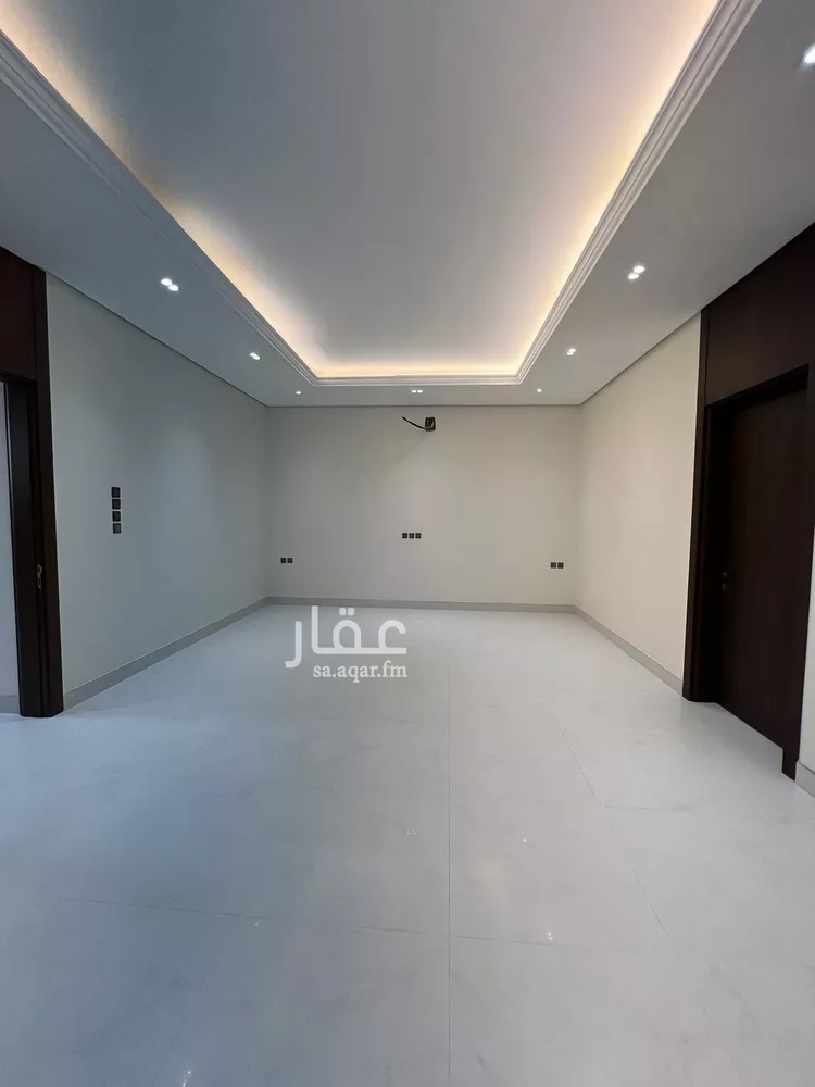 فيلا للبيع في شارع المسراب, حي ظهرة لبن, مدينة الرياض, منطقة الرياض صورة 5