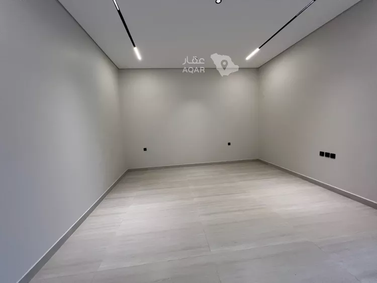 Villa for Sale in Riyadh Okaz 17