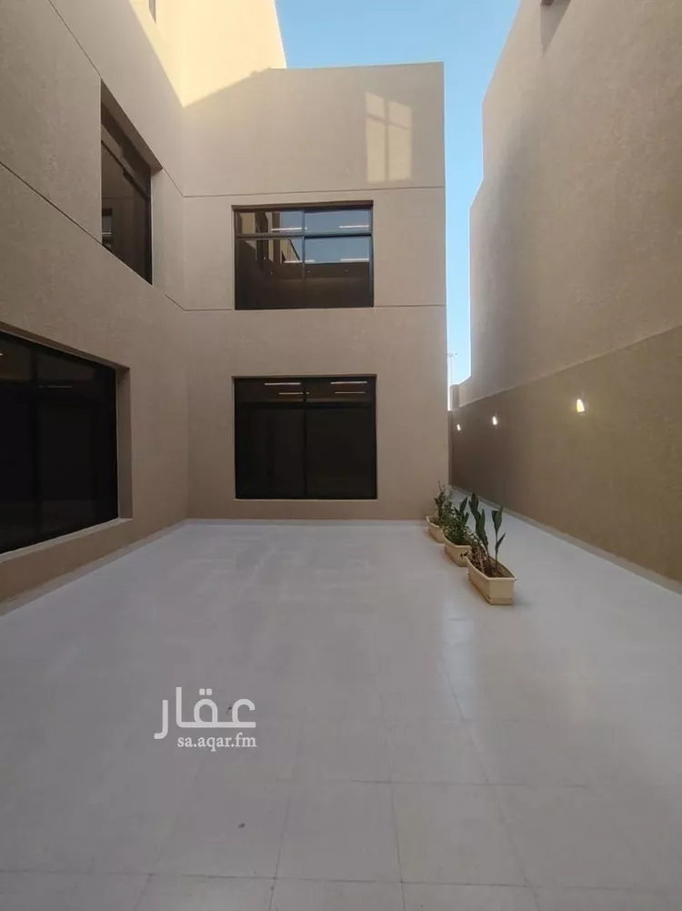 فيلا للبيع في شارع رقم 198, حي ظهرة لبن, مدينة الرياض, منطقة الرياض صورة 2