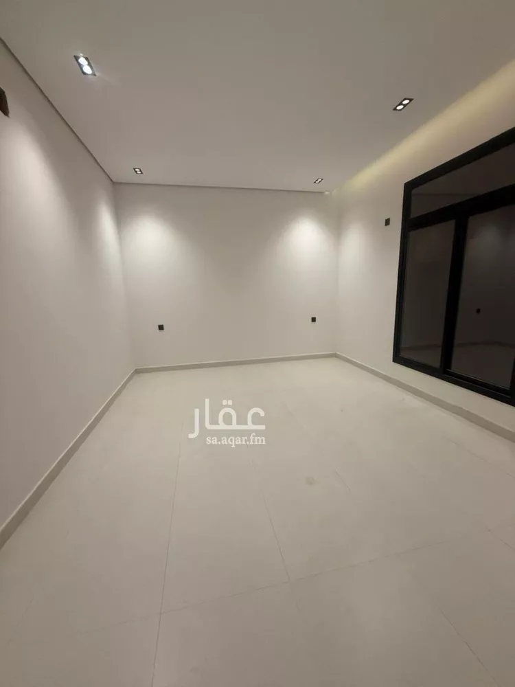 فيلا للبيع في شارع محمد السنوسي, حي العريجاء الغربي, مدينة الرياض, منطقة الرياض صورة 3