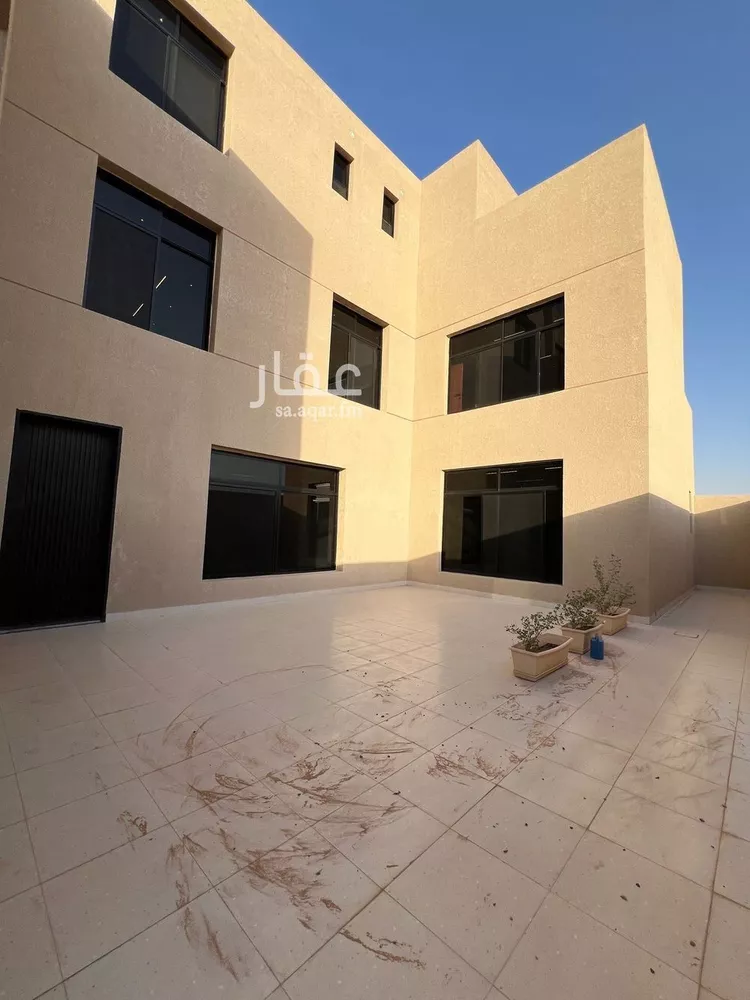 فيلا للبيع في شارع رقم 198, حي ظهرة لبن, مدينة الرياض, منطقة الرياض صورة 4