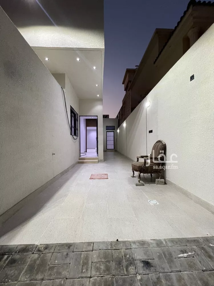 Floor for Sale in Riyadh Az Zahrah صورة 2