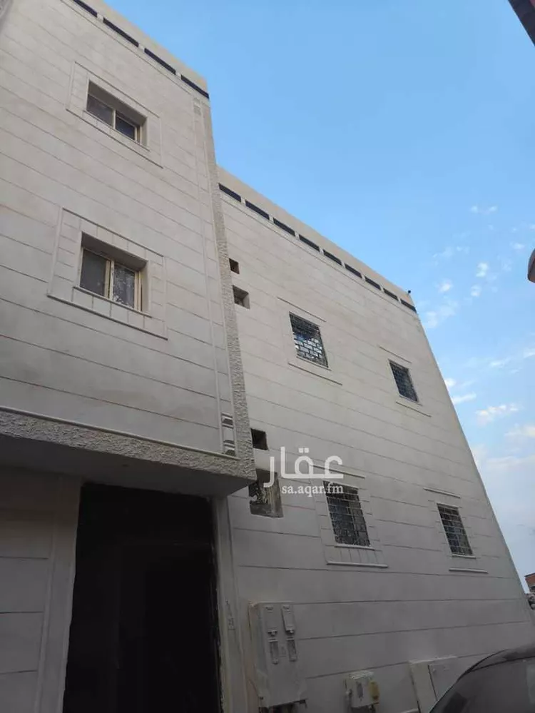 فيلا للبيع في شارع هند بنت ربيعه القرشيه, حي الدويمة, مدينة المدينه المنوره, منطقة المدينة المنورة