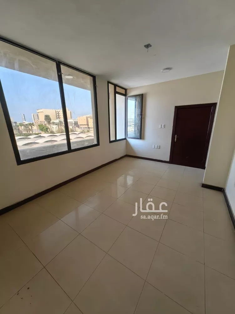 عمارة للإيجار في شارع 1 الدواسر, حي الدواسر, مدينة الدمام, المنطقة الشرقية صورة 5