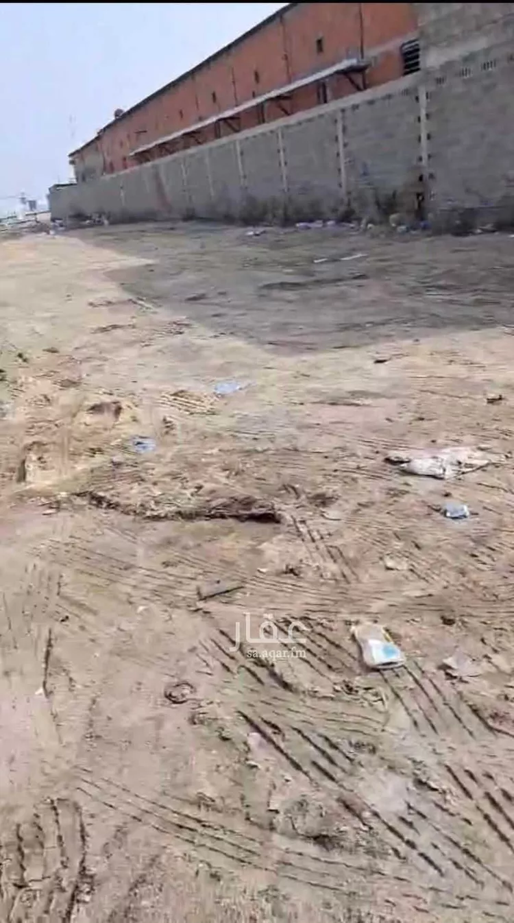 أرض للبيع في شارع 10أ, حي الصناعية2, مدينة القطيف, المنطقة الشرقية صورة 2