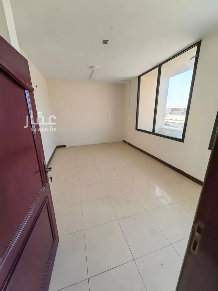 عمارة للإيجار في شارع 1 الدواسر, حي الدواسر, مدينة الدمام, المنطقة الشرقية صورة 4