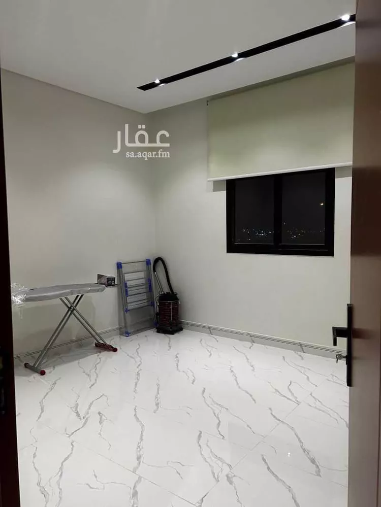 شقة للإيجار في شارع عبيدالله الهذلي, حي عكاظ, مدينة الرياض, منطقة الرياض صورة 3