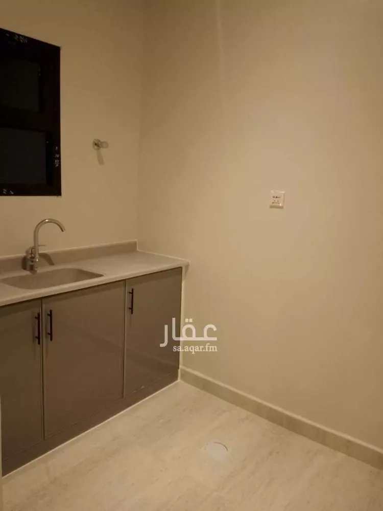 شقة للإيجار في شارع القليب, حي الضباب, مدينة الدمام, المنطقة الشرقية صورة 3