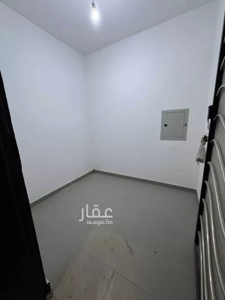 غرفة للإيجار في شارع طريف بن عبدالله ، حي الرمال ، الرياض ، منطقة الرياض صورة 2