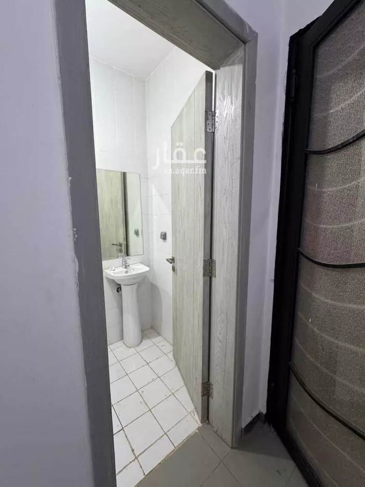 غرفة للإيجار في شارع طريف بن عبدالله ، حي الرمال ، الرياض ، منطقة الرياض صورة 4