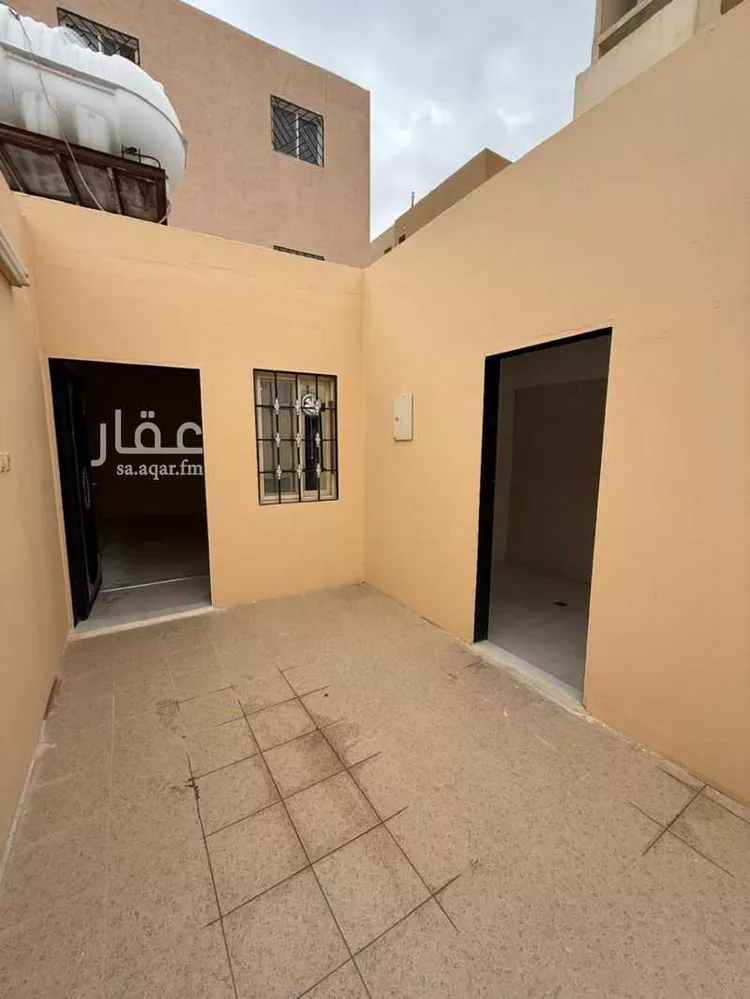 استراحة للإيجار في شارع جبل الدخان, حي ظهرة لبن, مدينة الرياض, منطقة الرياض 7