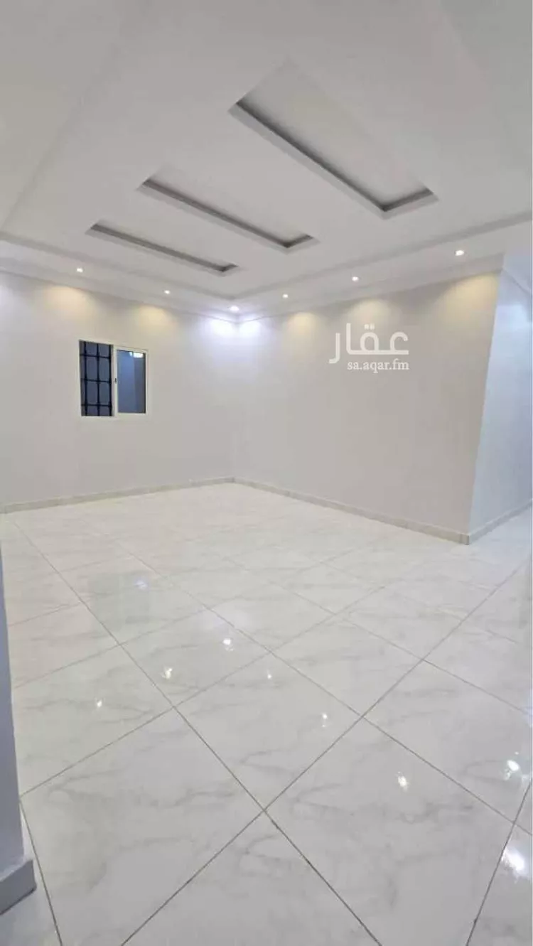 دور للبيع في شارع رقم 34, حي ظهرة لبن, مدينة الرياض, منطقة الرياض صورة 5