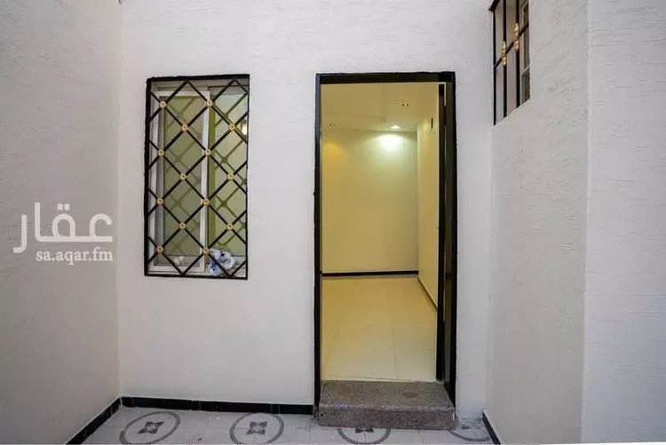 دور للبيع في شارع النهار, حي ظهرة لبن, مدينة الرياض, منطقة الرياض 24