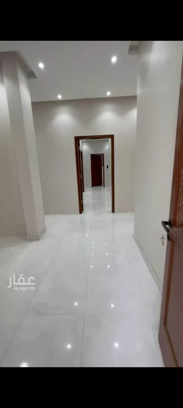 فيلا للبيع في شارع عنبسه معدان, حي الفروسية, مدينة جدة, منطقة مكة المكرمة صورة 4