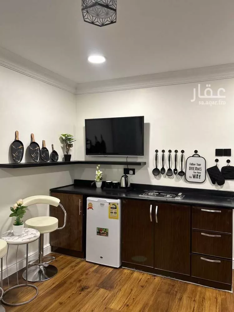 شقة مفروشة للحجز في شارع سعيد المنذري ، حي الحمراء ، الدمام ، الدمام