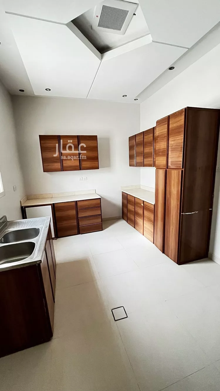 شقة للإيجار في شارع عمر المحروسي, حي القيروان, مدينة الرياض, منطقة الرياض صورة 5