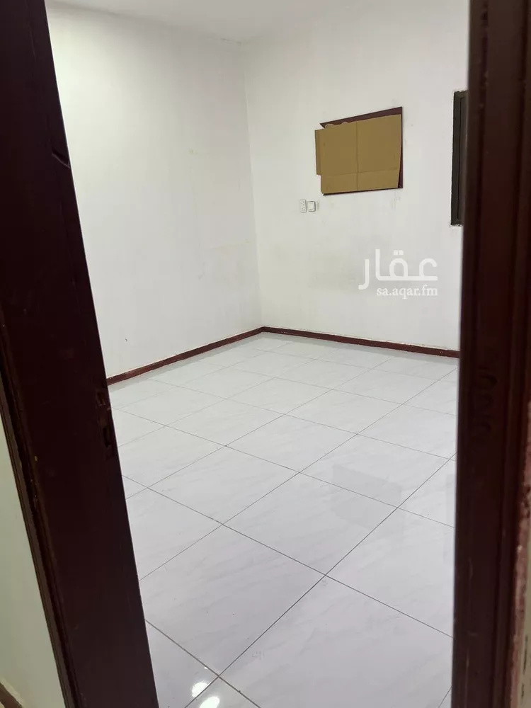 شقة للإيجار في شارع عمارة بن عقبة, حي المزروعية, مدينة الدمام, المنطقة الشرقية صورة 4