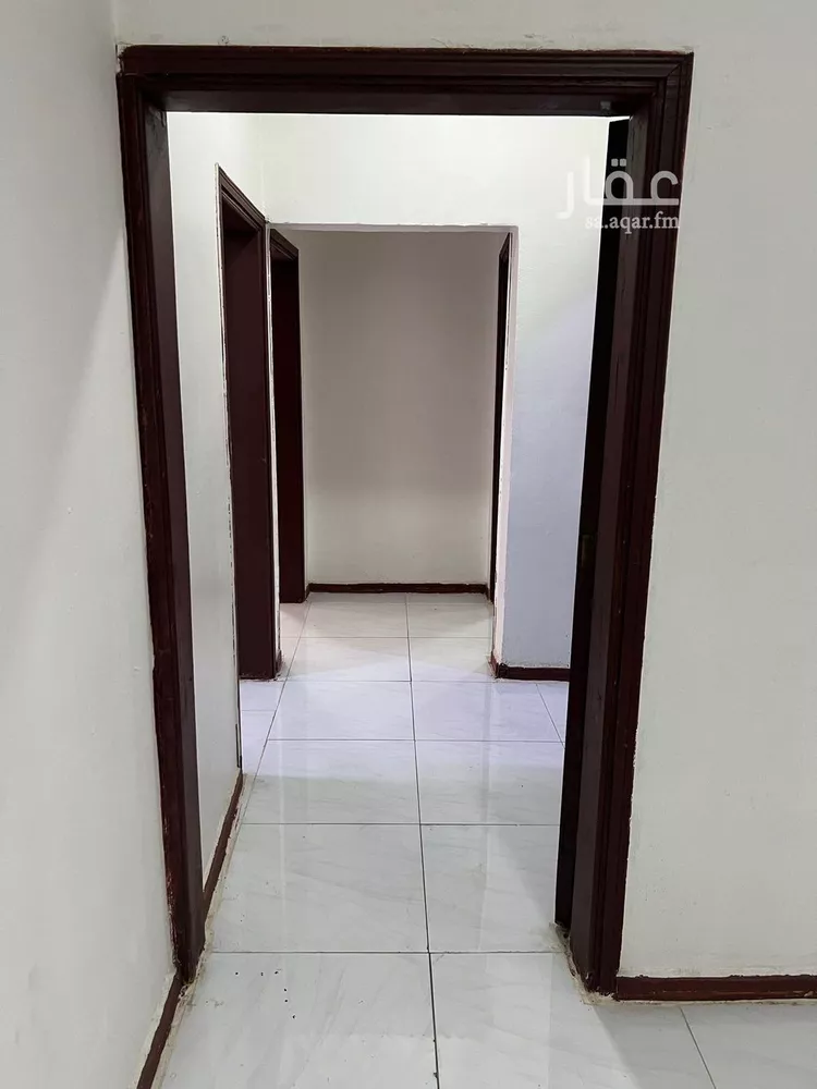 شقة للإيجار في شارع عمارة بن عقبة, حي المزروعية, مدينة الدمام, المنطقة الشرقية صورة 2