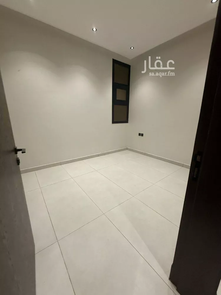 دور للبيع في شارع ثابت بن وديعة, حي العوالي, مدينة الرياض, منطقة الرياض صورة 3