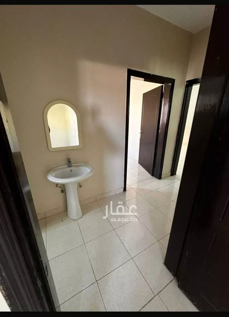 فيلا للبيع في شارع ابي العلاء الواسطي, حي الرمال, مدينة الرياض, منطقة الرياض 7