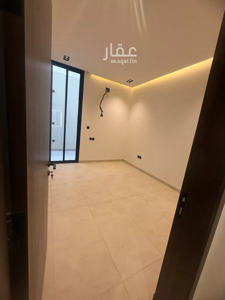 دور للبيع في شارع رقم 98, حي الياسمين, مدينة الرياض, منطقة الرياض صورة 2