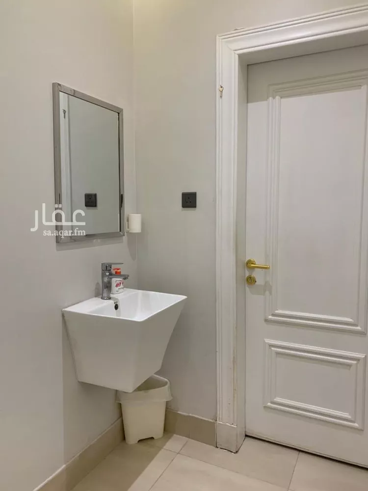 شقة للإيجار في شارع ممر102, حي الملقا, مدينة الرياض, منطقة الرياض 11