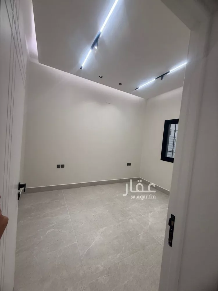 فيلا للبيع في شارع المشهد, حي اليرموك, مدينة الرياض, منطقة الرياض صورة 2
