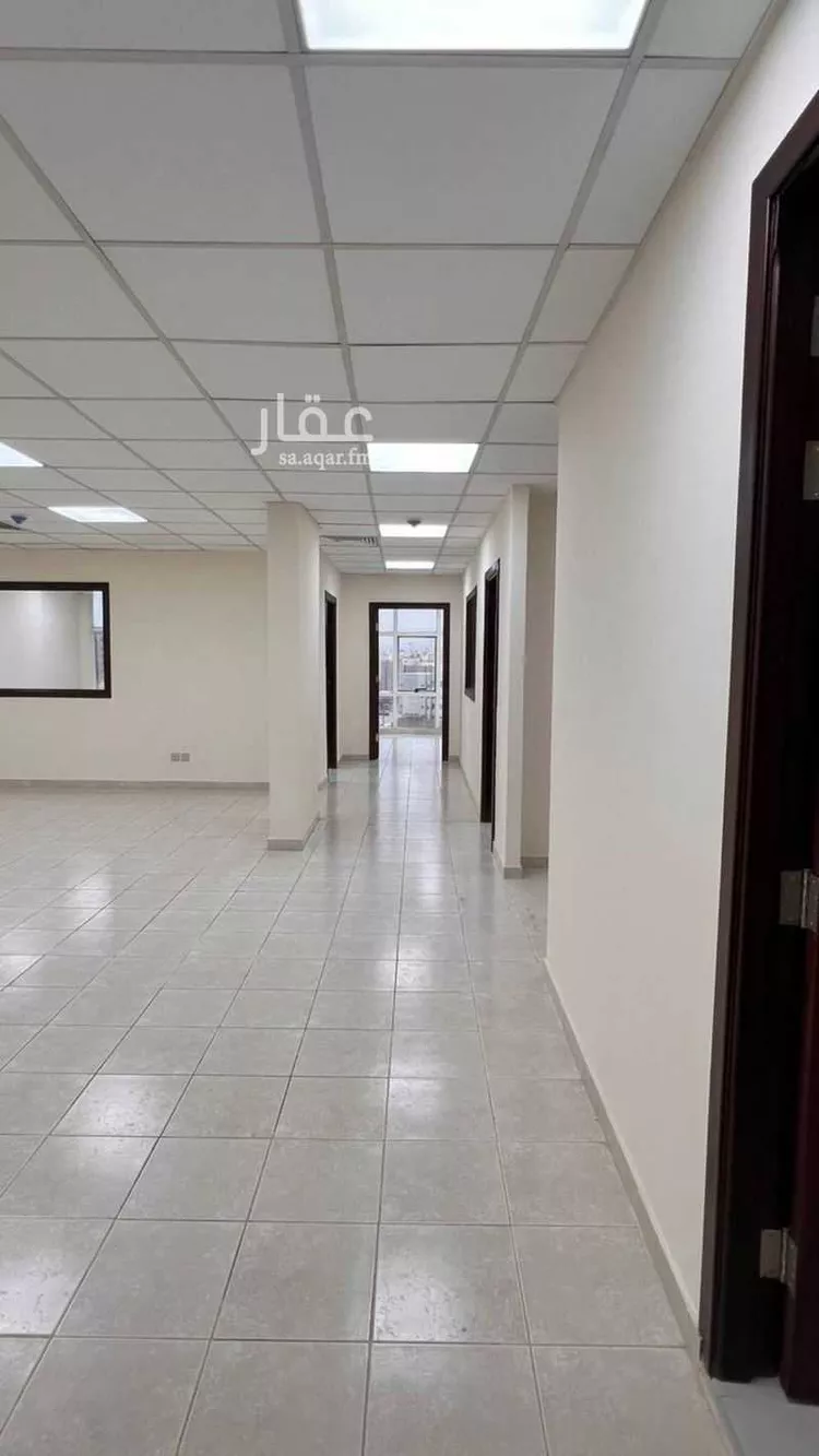Commercial Office for Rent in Medina Bani Harithah صورة 2