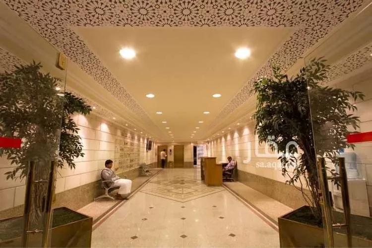 Commercial Office for Rent in Medina Bani Harithah صورة 4