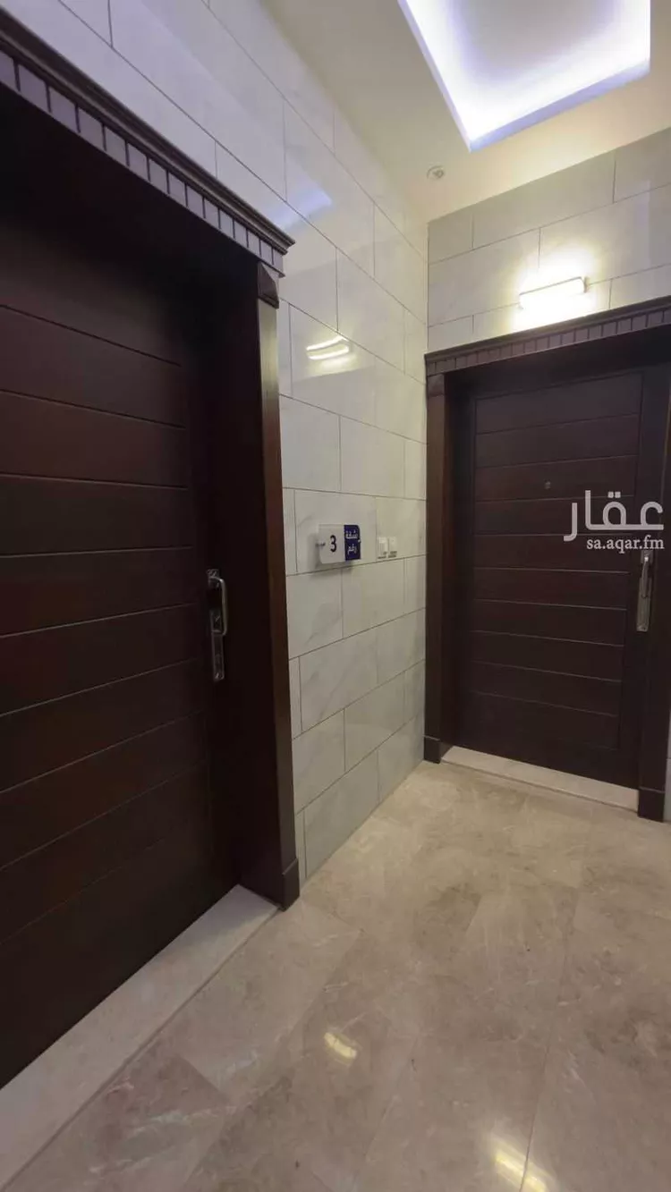 شقة للإيجار في شارع الفريق ، حي العزيزية ، جدة ، جدة صورة 4