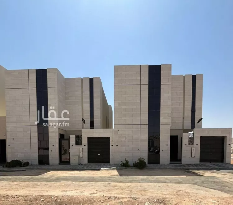 فيلا للبيع في شارع أبي بكر الآجري, حي المهدية, مدينة الرياض, منطقة الرياض صورة 2