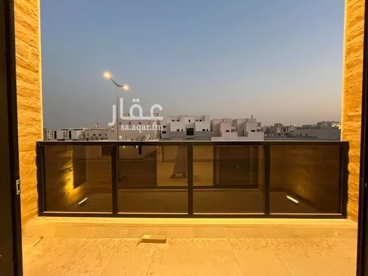 فيلا للبيع في شارع أحمد بن الحسن الأنصاري, حي المهدية, مدينة الرياض, منطقة الرياض 21
