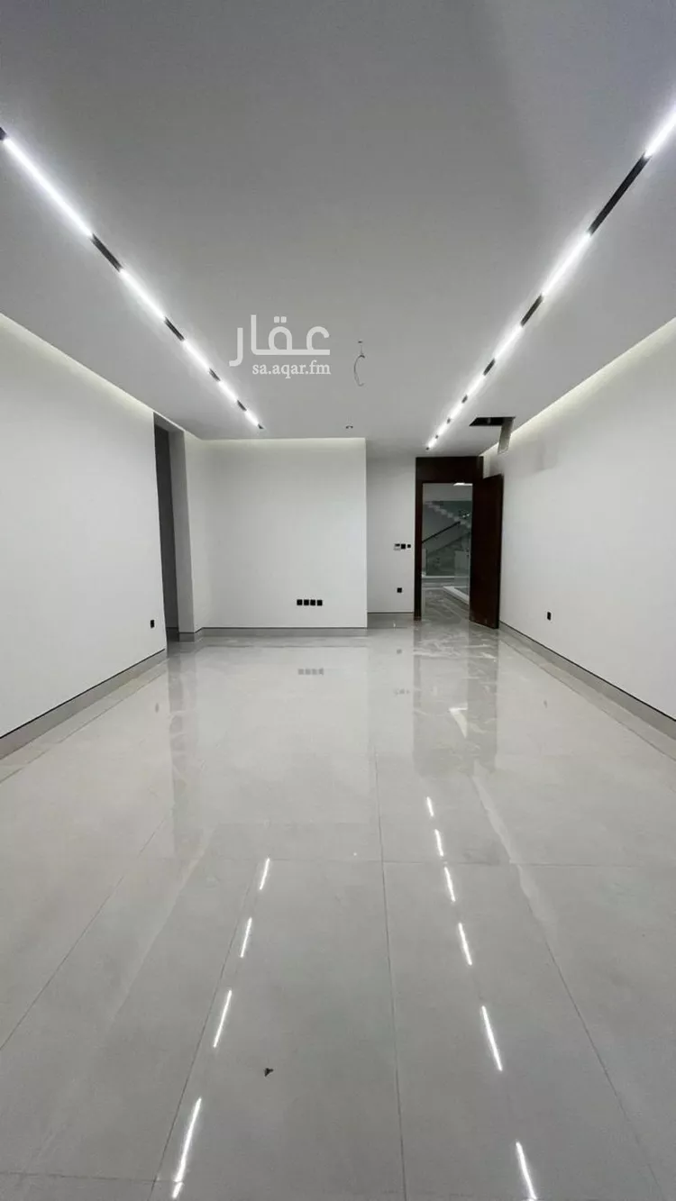Villa for Sale in Riyadh Al Mahdiyah 28